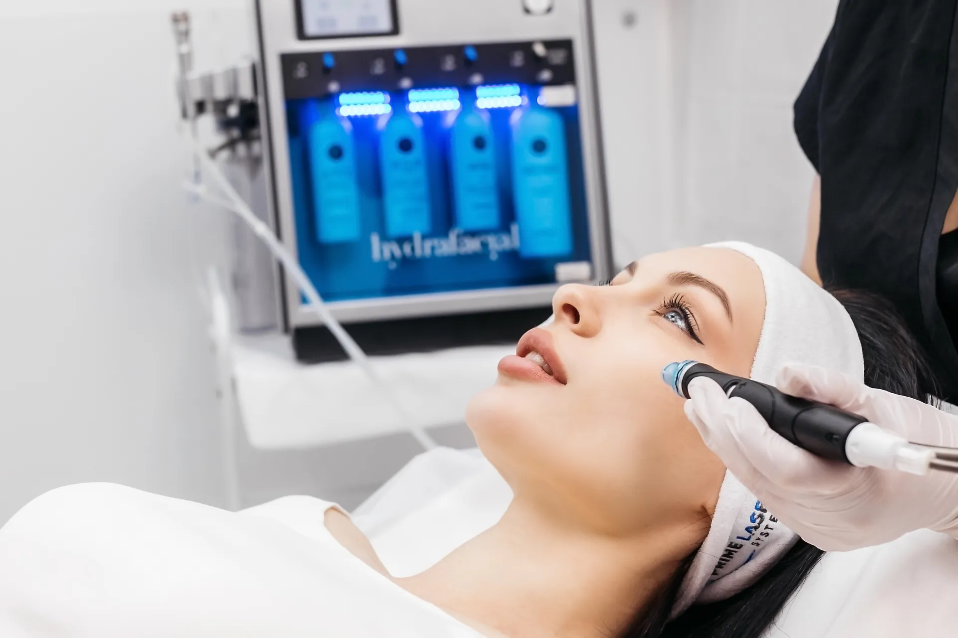 Hydrafacial<sup>®</sup>